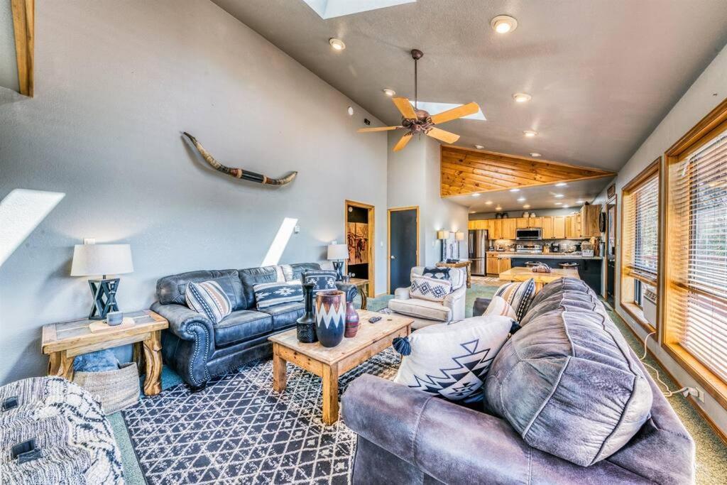 Perk Canyon Hidden Acres-Hot Tub-Gas Fireplace ルイドソ エクステリア 写真