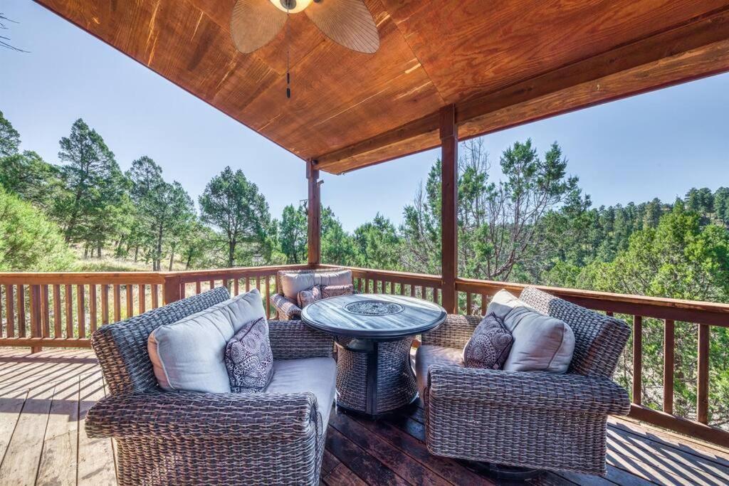 Perk Canyon Hidden Acres-Hot Tub-Gas Fireplace ルイドソ エクステリア 写真