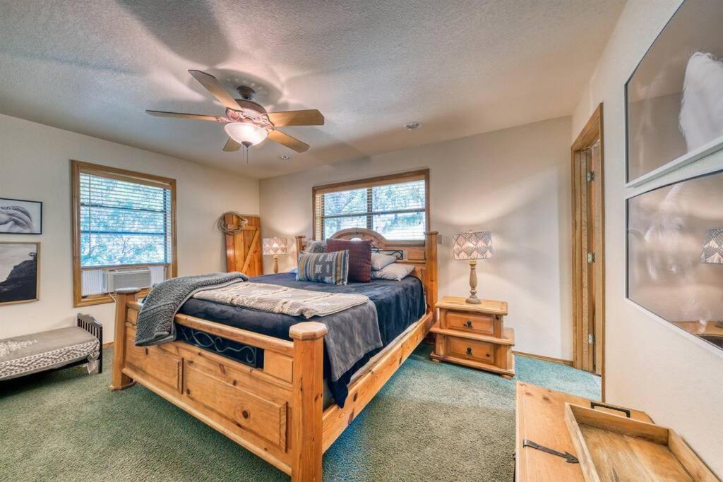 Perk Canyon Hidden Acres-Hot Tub-Gas Fireplace ルイドソ エクステリア 写真